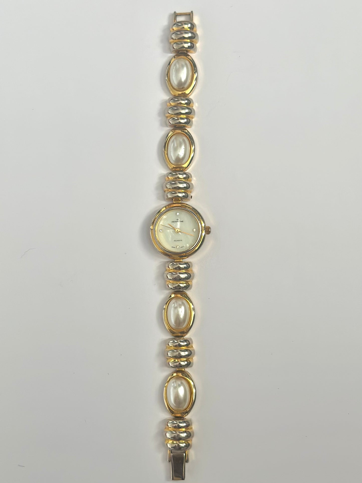 Pearl Watch